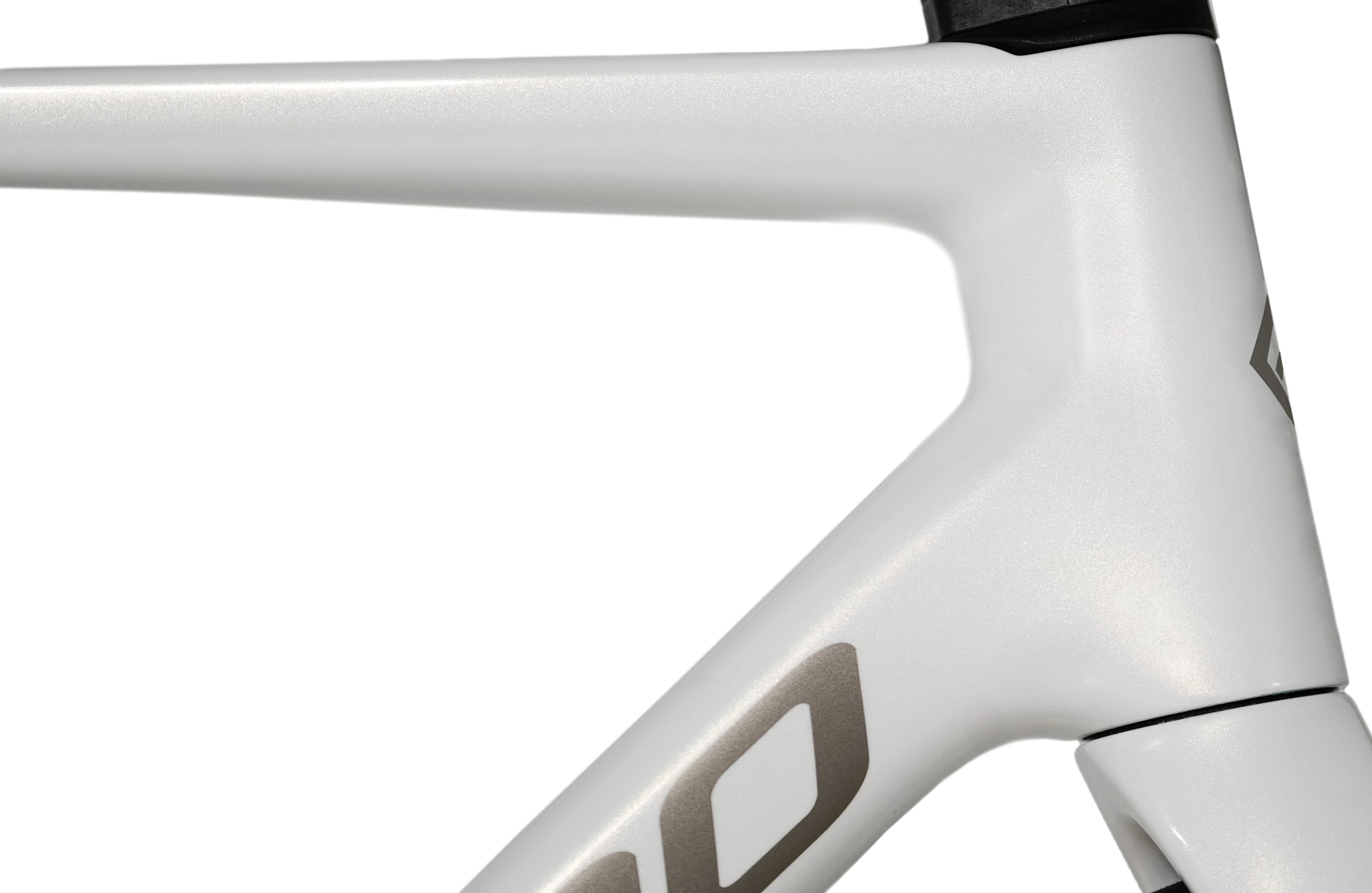 MEGAMO RAISE 04 WHITE