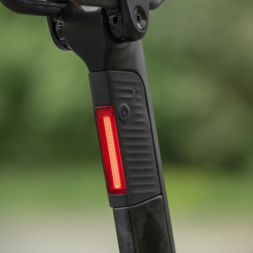 Luz Trasera Campbell 20 Aero Il Color Black