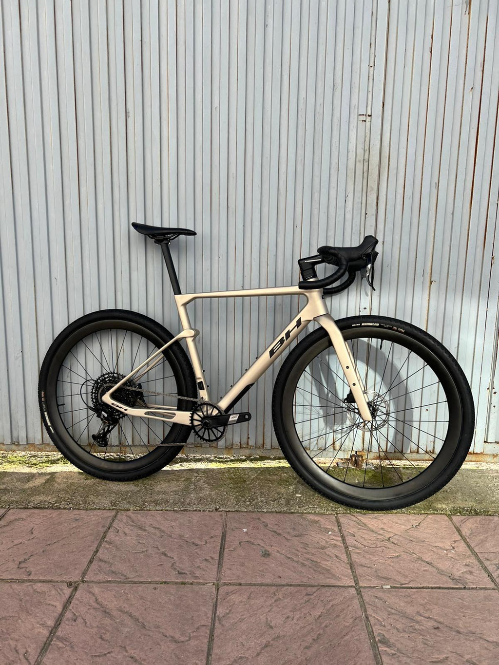 GRAVEL X